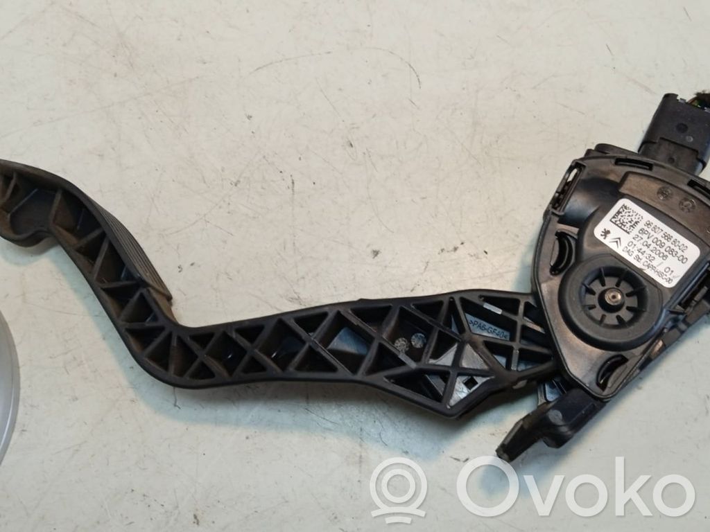 Peugeot 207 Accelerator throttle pedal 
