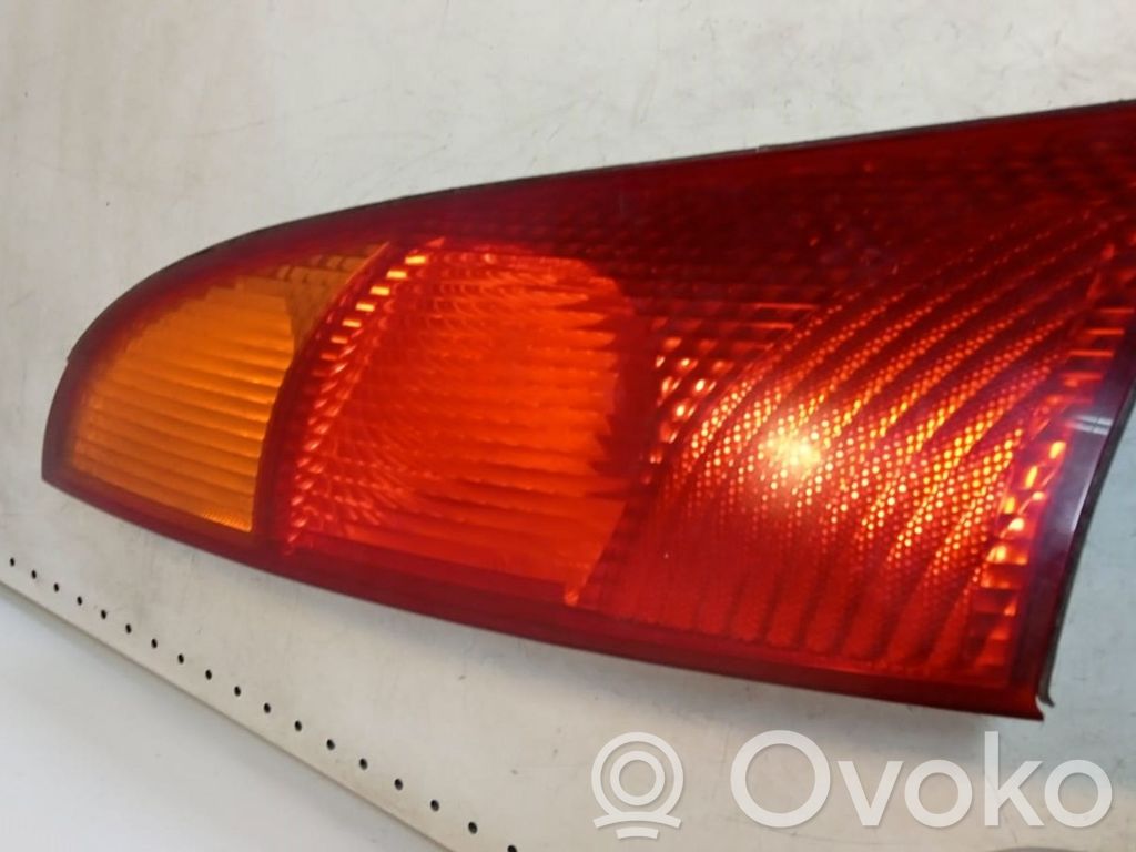 Rear/tail lights   1M5113405AC
