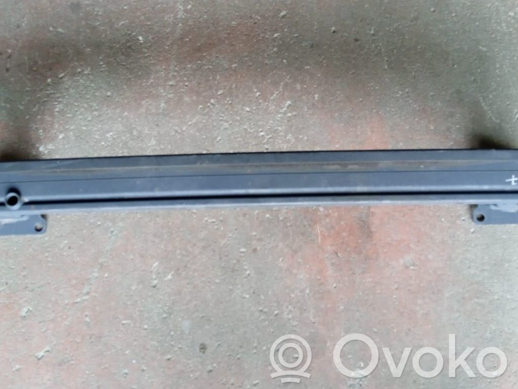 Peugeot 207 Front bumper support beam 