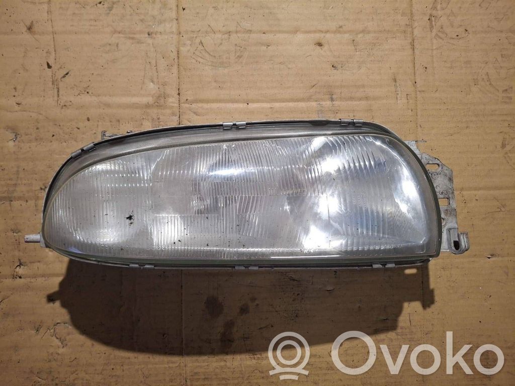 Ford Fiesta Lampa przednia 