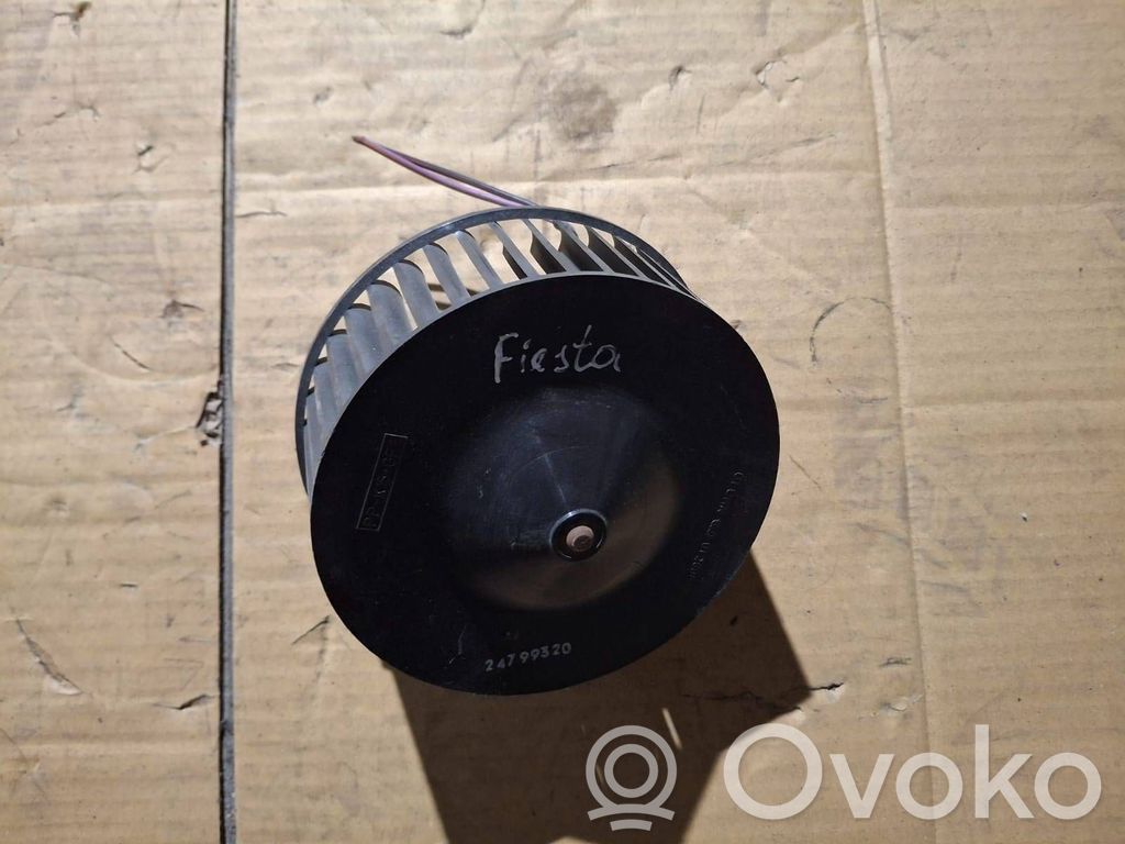 Ford Fiesta Mazā radiatora ventilators 