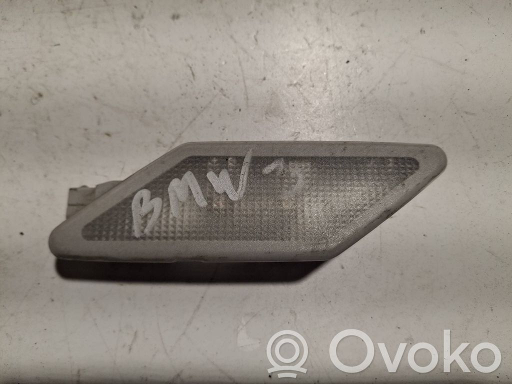 BMW 3 E36 Фонарь освещения задних мест 