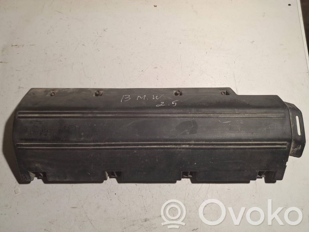 BMW 5 E39 Air filter box cover 