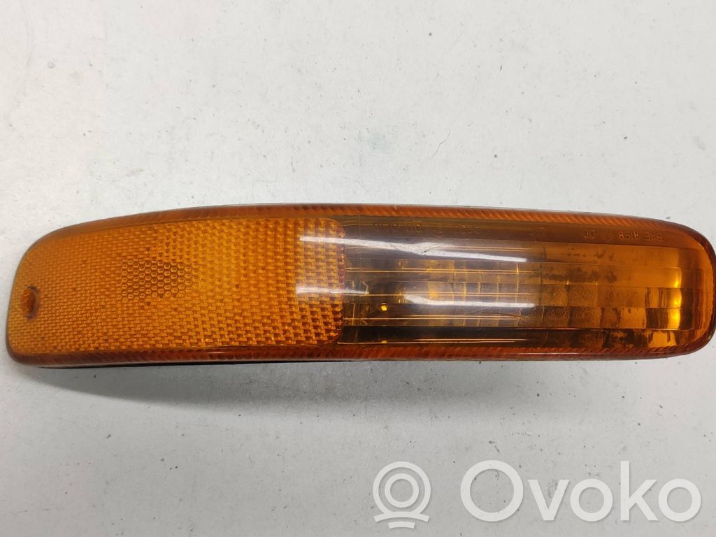 Jeep Cherokee KJ Front indicator light 