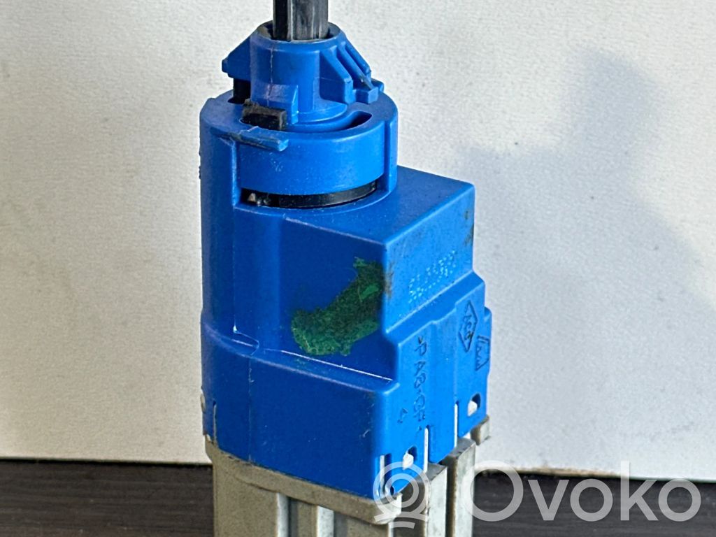 Renault Trafic III (X82) Sensor del pedal de embrague 