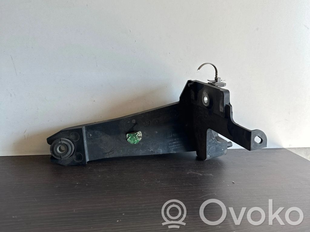 Opel Astra K ABS pump bracket 