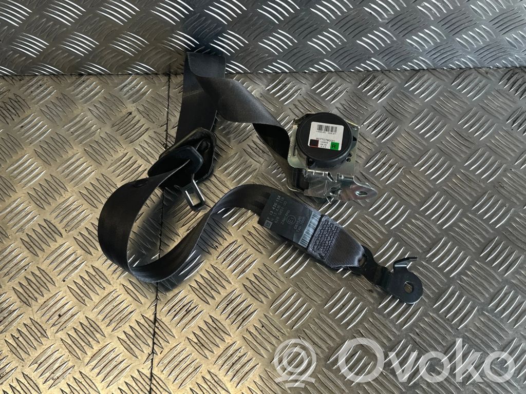 Opel Corsa D Cinturón delantero 