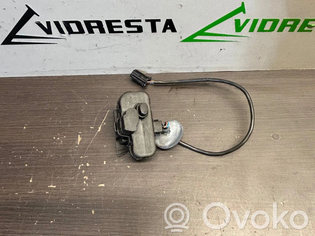 Skoda Superb B6 (3T) Degvielas tvertnes vāciņa bloķēšanas motorīts 