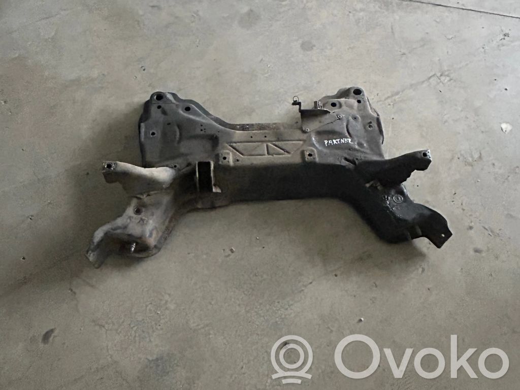 Peugeot Partner Front subframe 