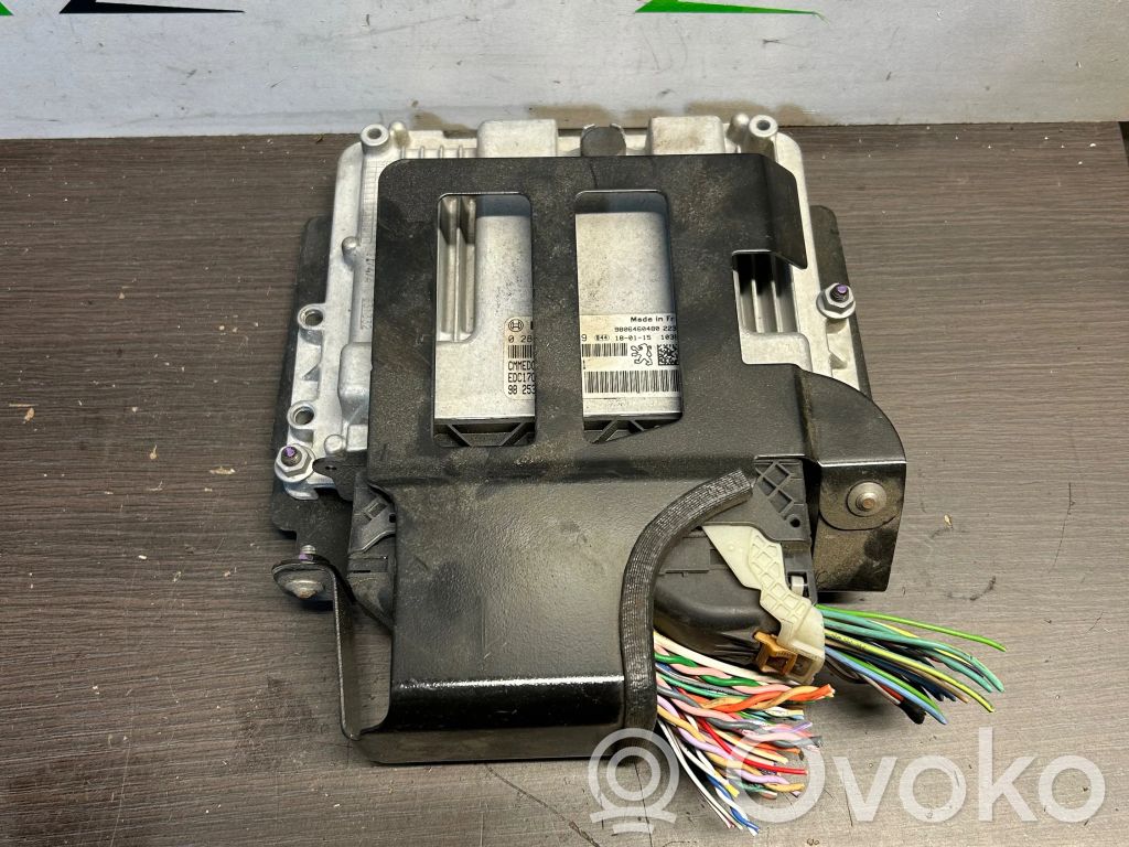 Peugeot Partner Engine control unit/module 