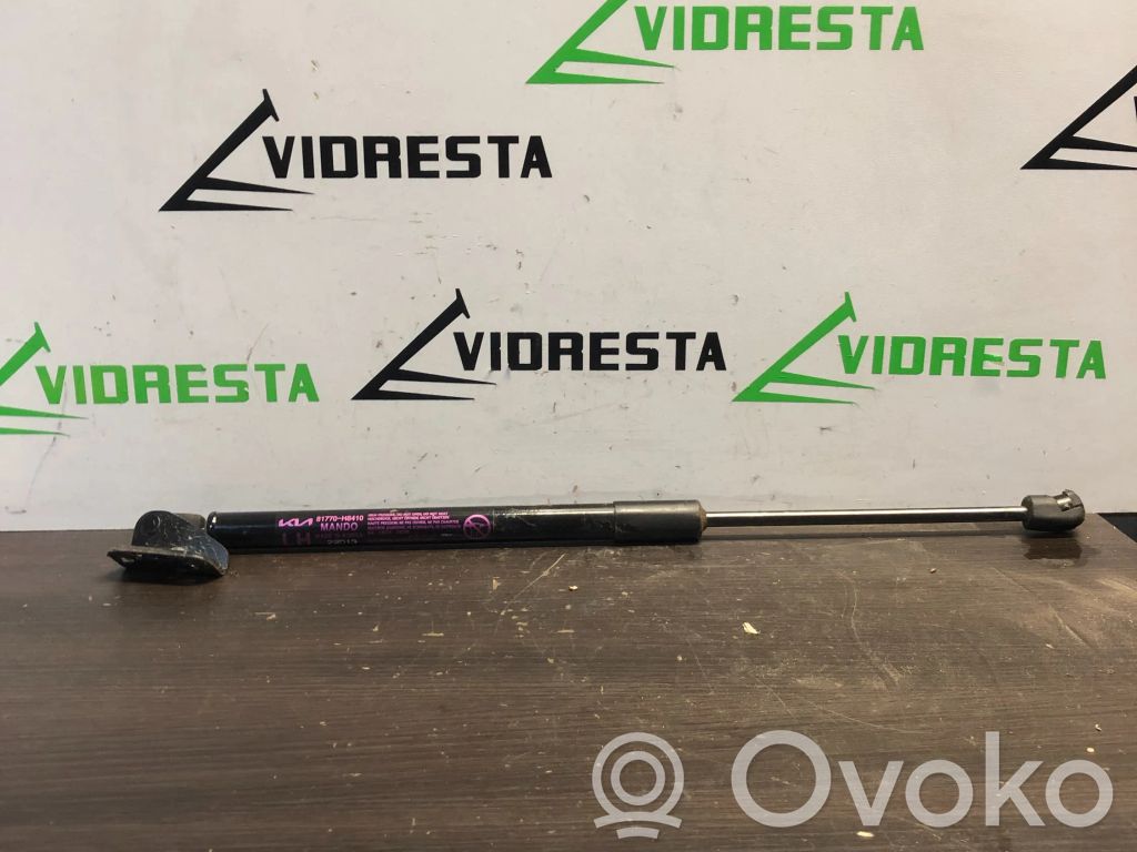 KIA Stonic Tailgate/trunk strut/damper 