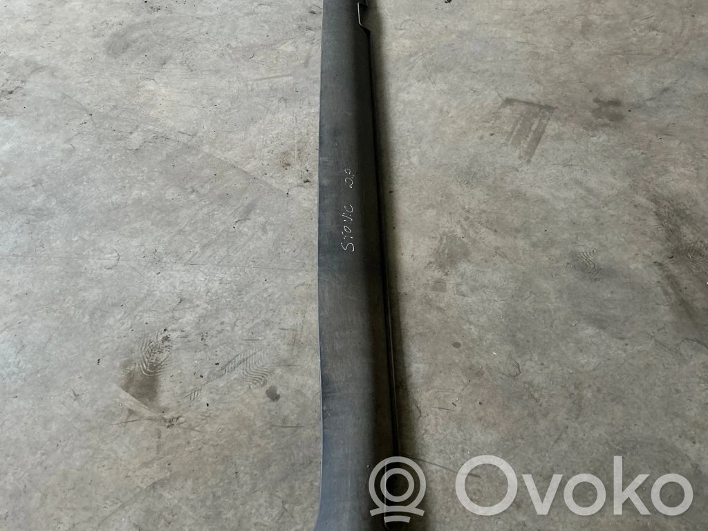 KIA Stonic Listón 