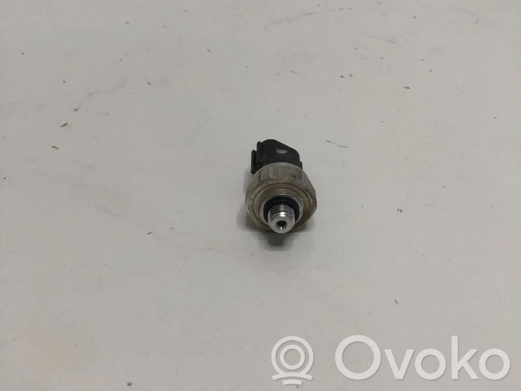 KIA Stonic Czujnik ciśnienia klimatyzacji A/C 