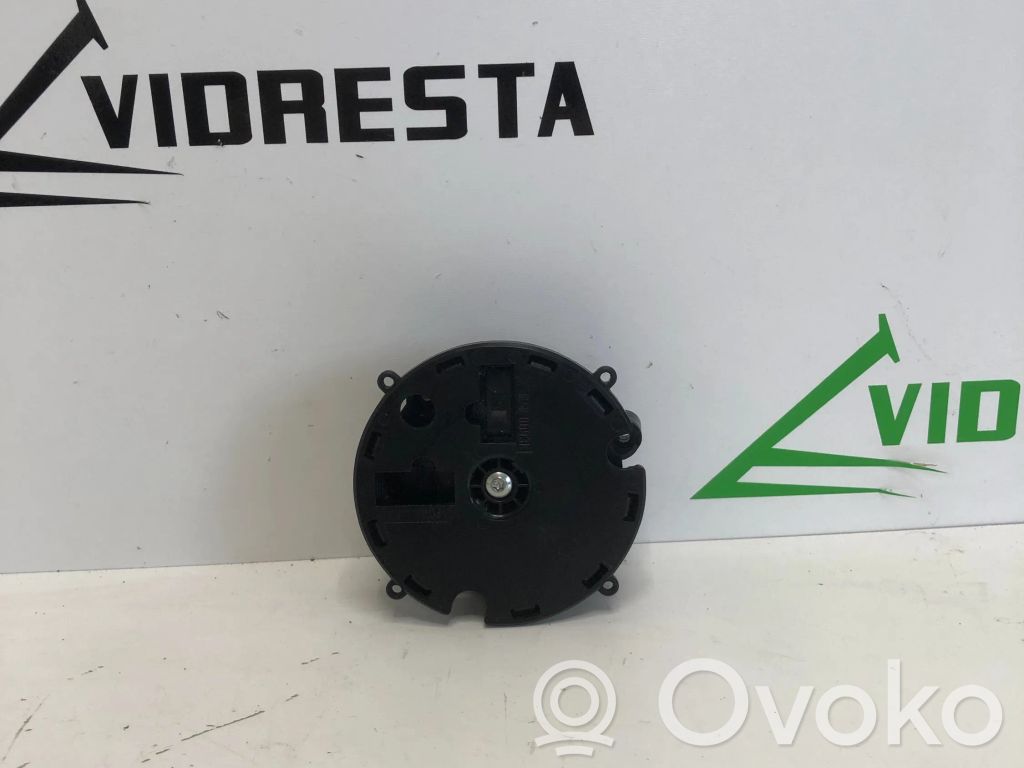 Skoda Superb B6 (3T) Front door wing mirror part 