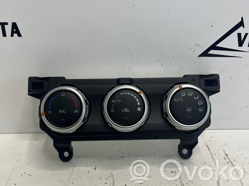 Mazda 2 Climate control unit 
