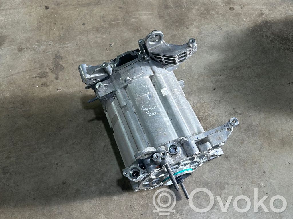 Peugeot 208 II Silnik elektryczny samochodu 