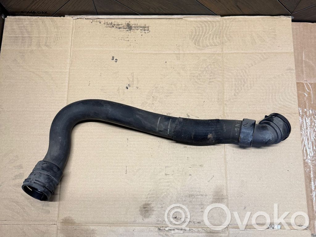 Volvo XC60 Engine coolant pipe/hose 
