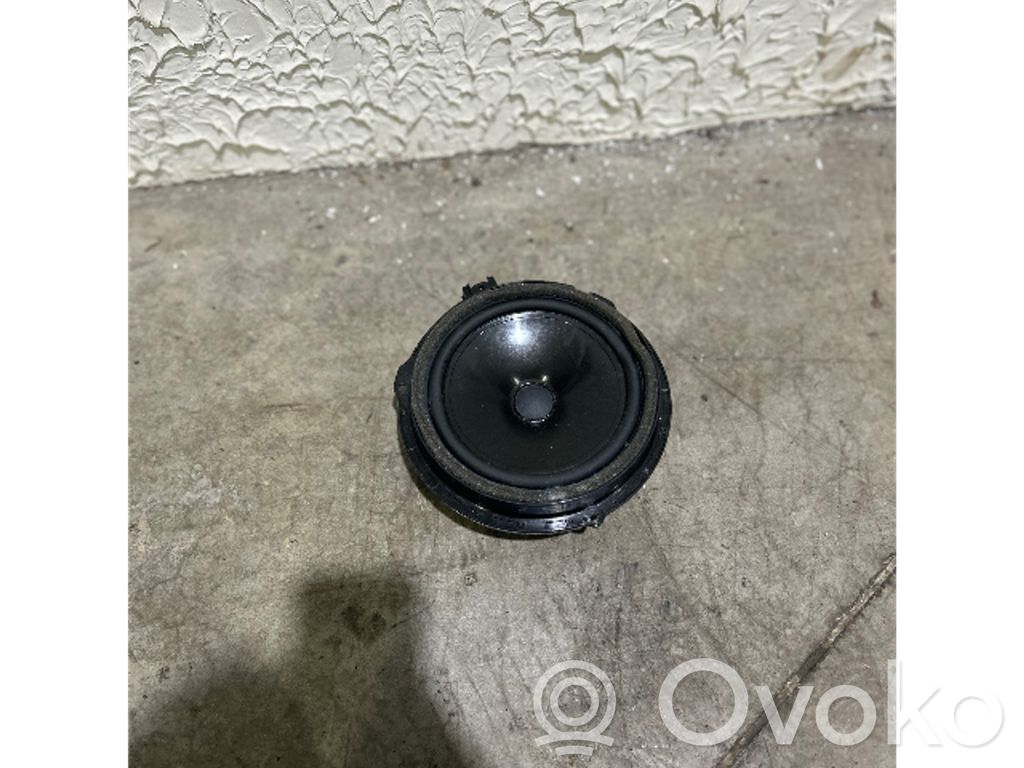 Ford Focus Front door speaker 