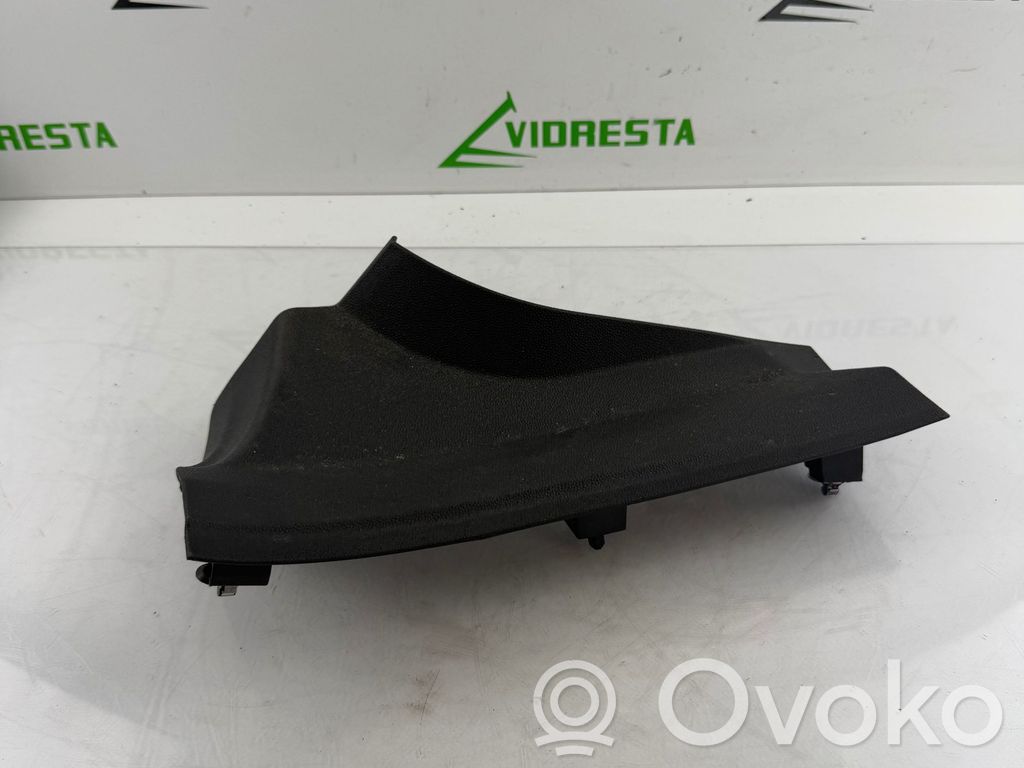 Opel Corsa D Takaoven kynnyksen suojalista 