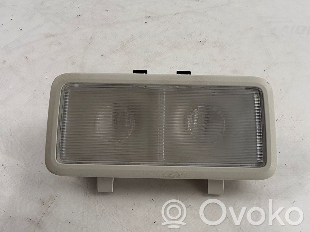 Ford Focus Luz del asiento trasero 