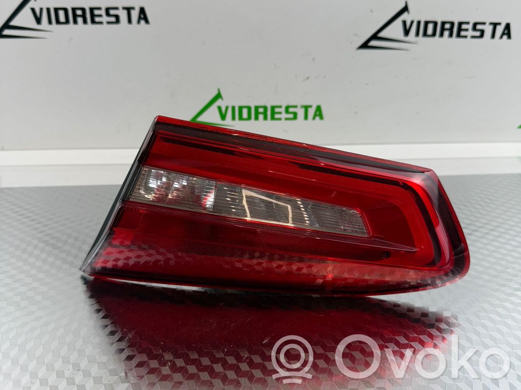 Lampy tylnej klapy bagażnika   JX7B13A602TA,27062018,C519RL5