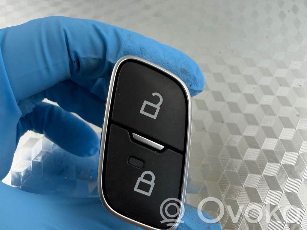 Ford Focus Central locking switch button 