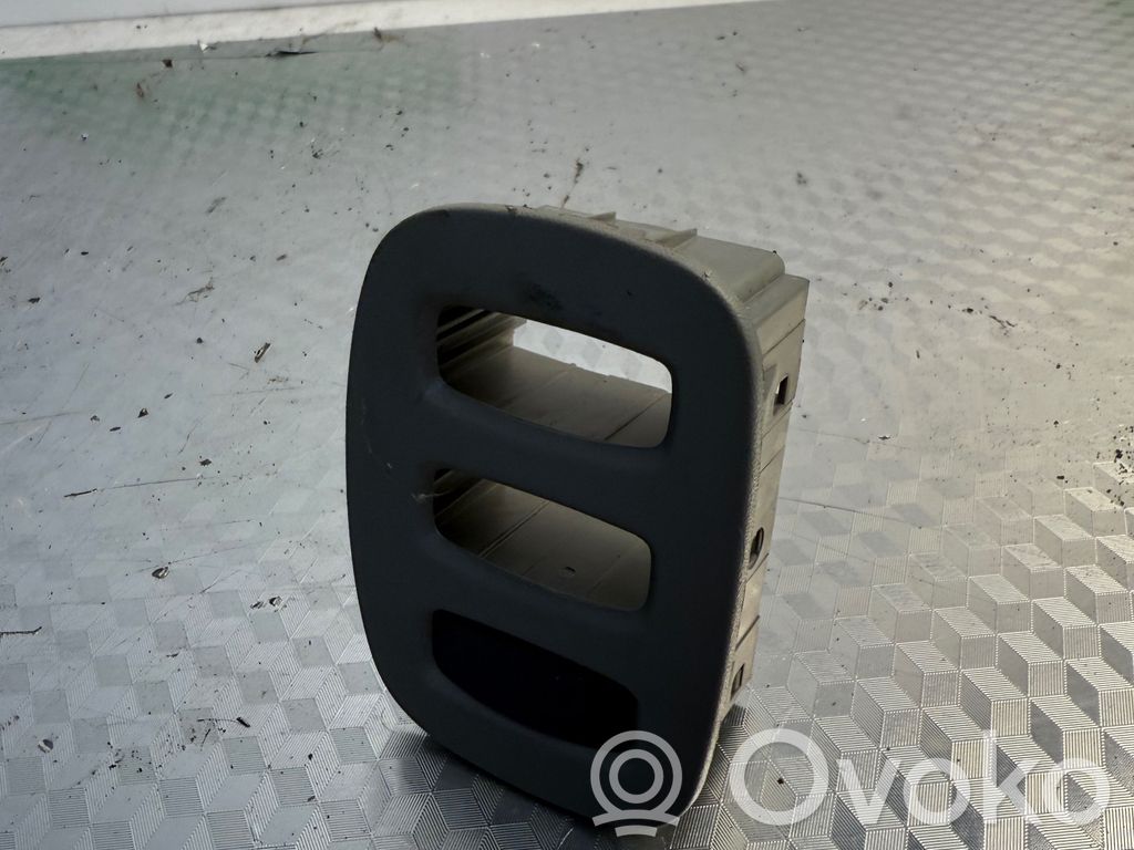 Opel Vivaro Panel trim 