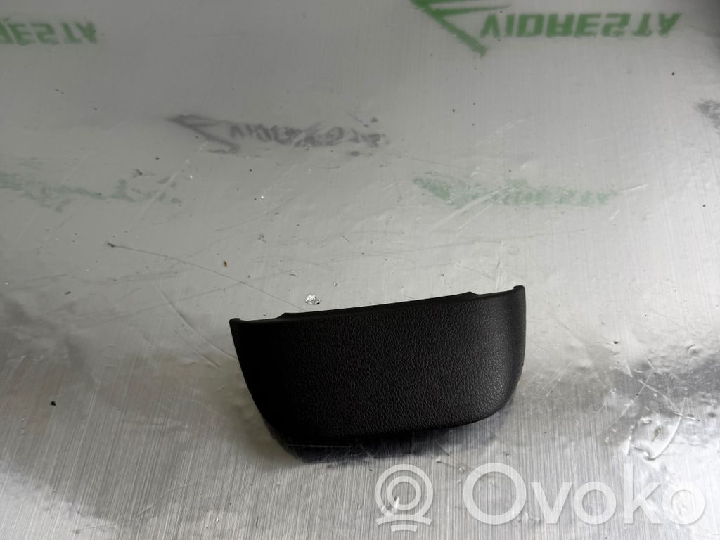 Honda CR-V Kita salono detalė 