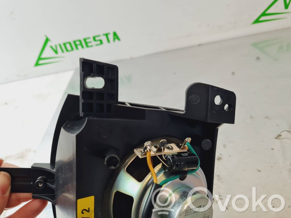 Opel Antara Panel speaker 