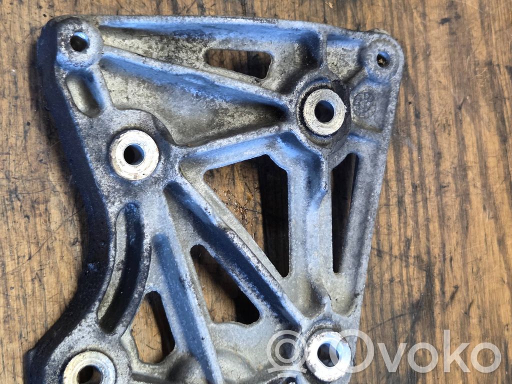Opel Antara A/C compressor mount bracket 