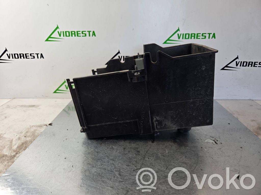 Ford Transit -  Tourneo Connect Battery box tray 