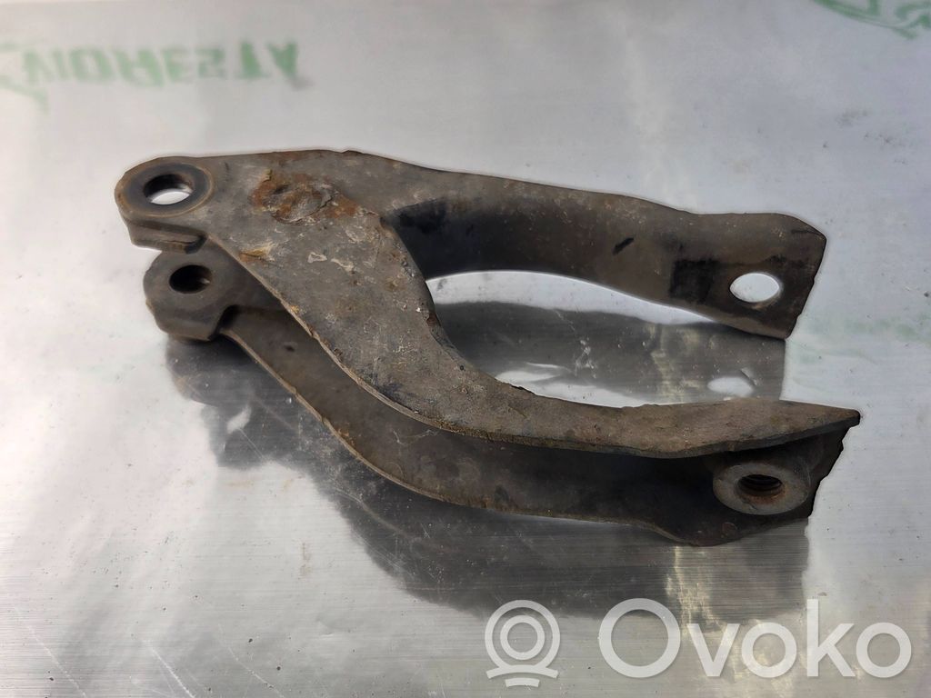 Opel Astra K Gearbox mounting bracket 