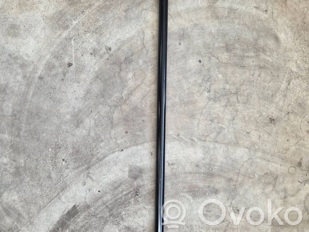 Opel Astra K Kita variklio skyriaus detalė 