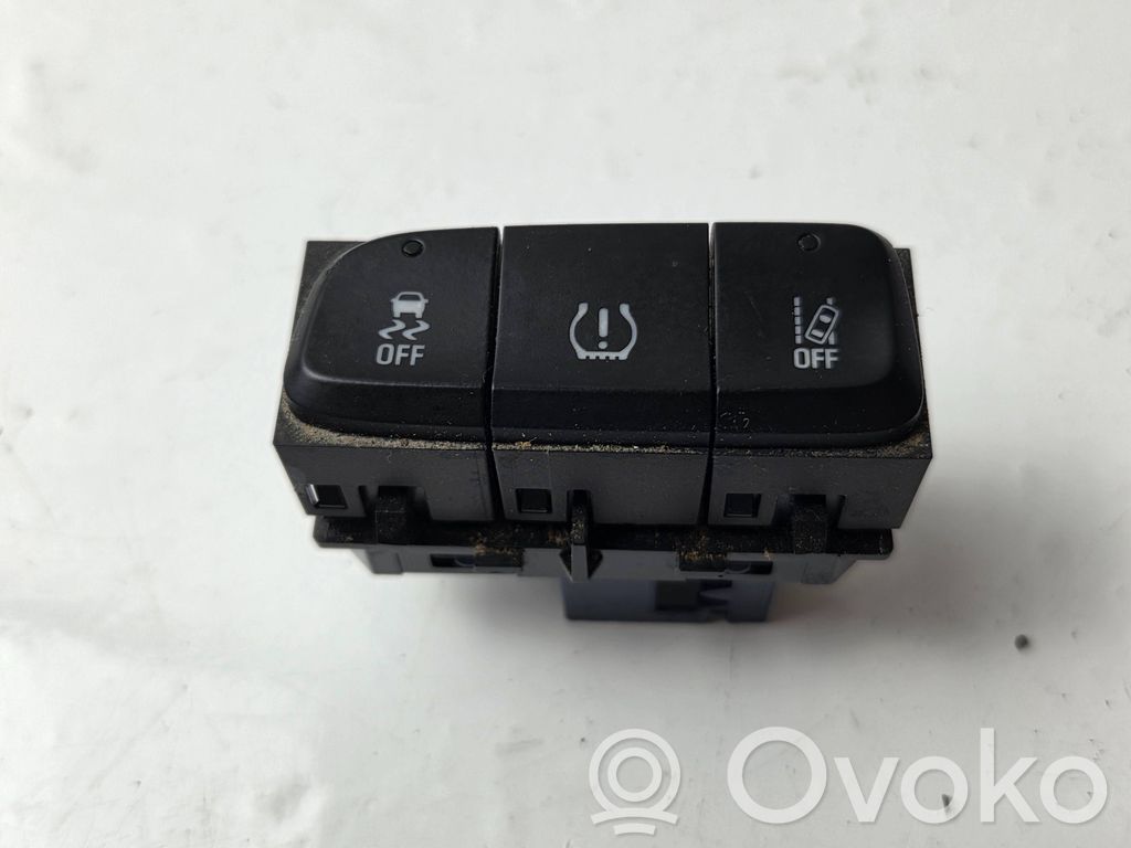 Opel Crossland X Traction control (ASR) switch 