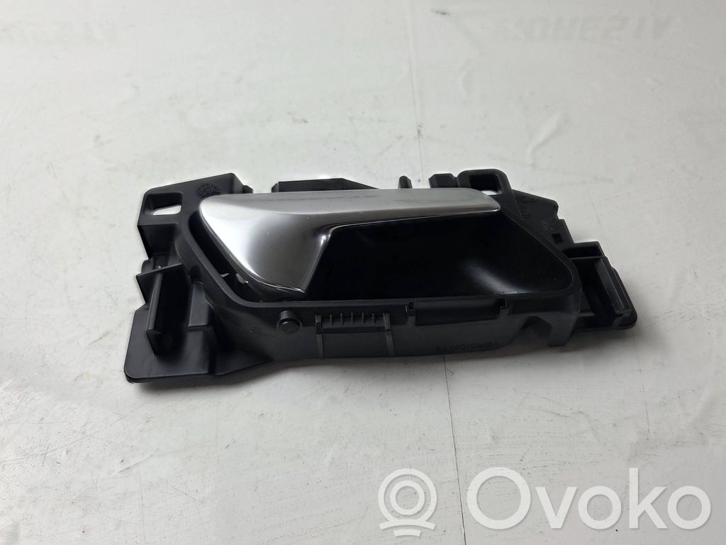 Opel Crossland X Klamka wewnętrzna drzwi przednich 