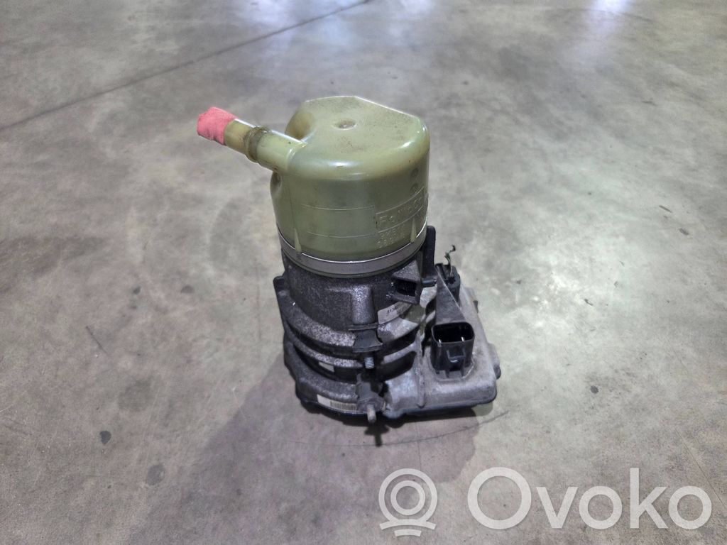 Volvo XC60 Ohjaustehostimen pumppu 