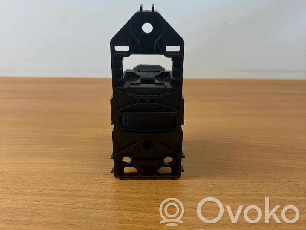 Volvo XC60 Užvedimo spynelė 