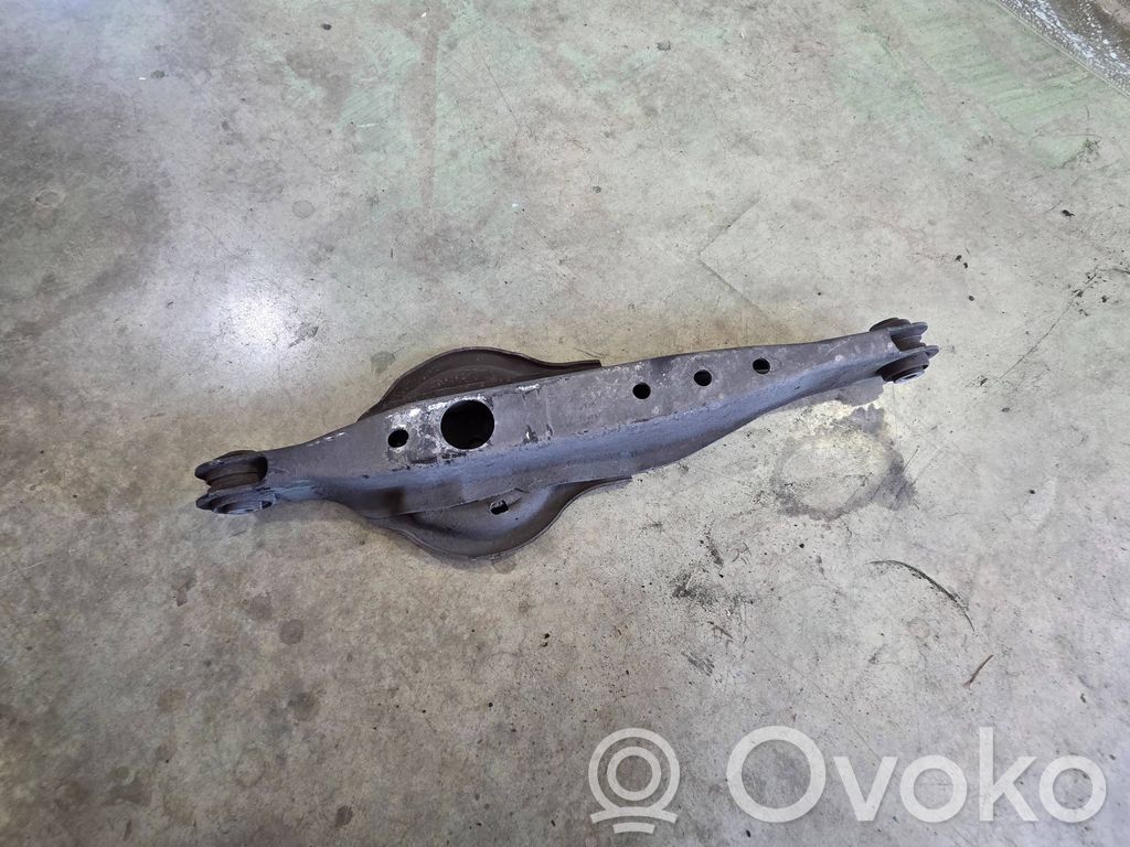 Volvo XC60 Braccio di controllo sospensione posteriore superiore/braccio oscillante 
