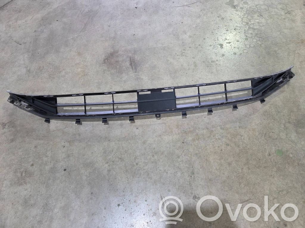 Ford Focus Unteres Gitter dreiteilig vorne 