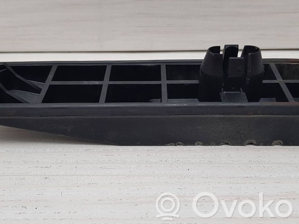 Steckdose   4F0802847