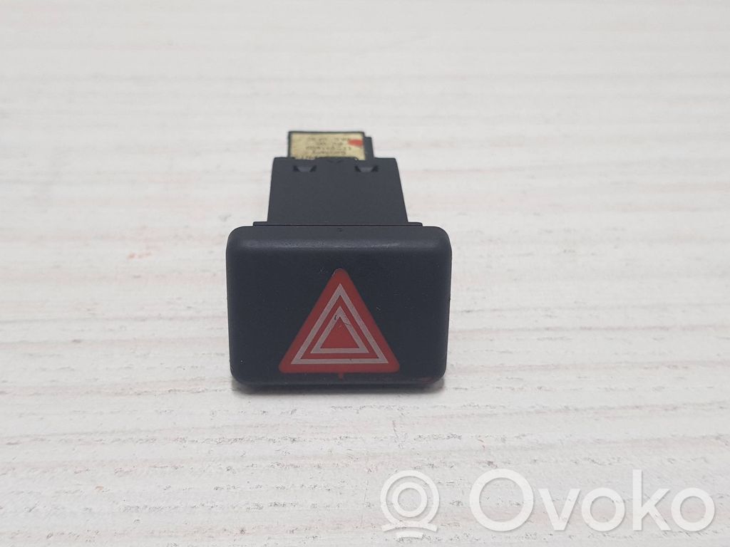 Audi A4 S4 B6 8E 8H Botón interruptor de luz de peligro 