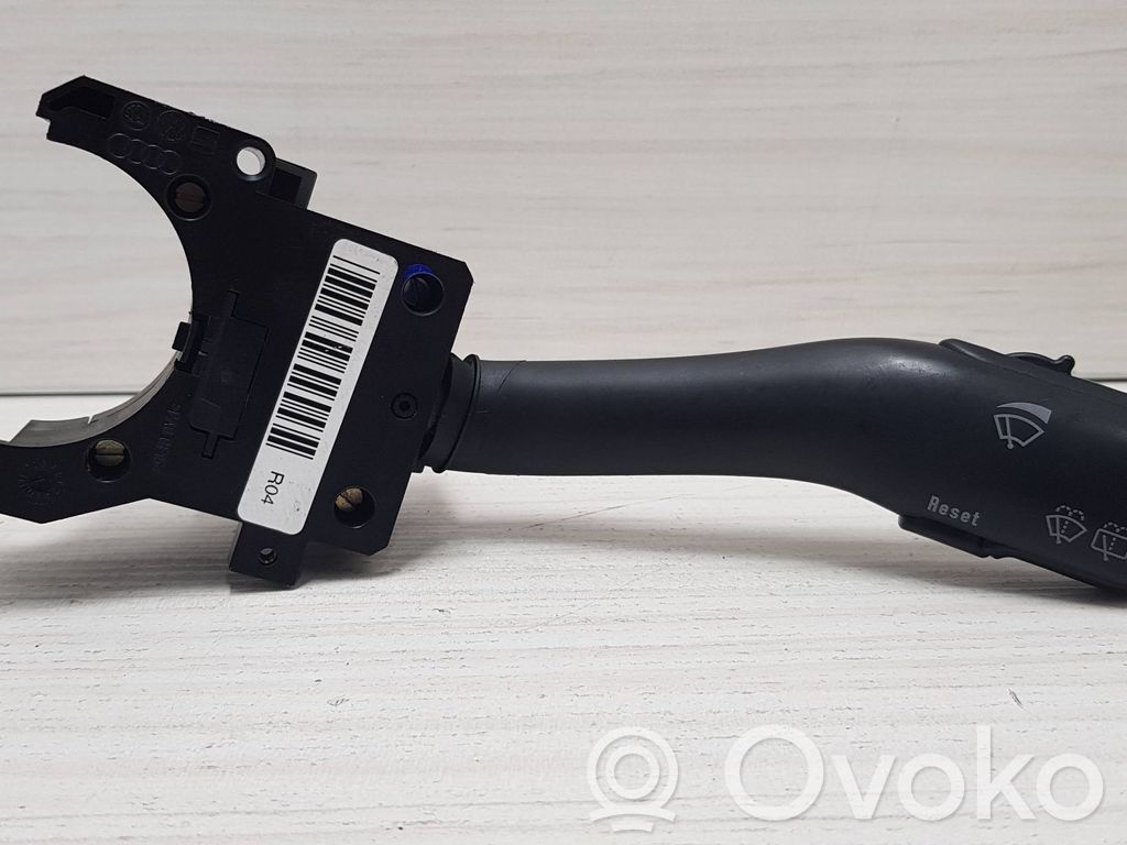 Audi A6 S6 C5 4B Interruptor/palanca de limpiador de luz de giro 