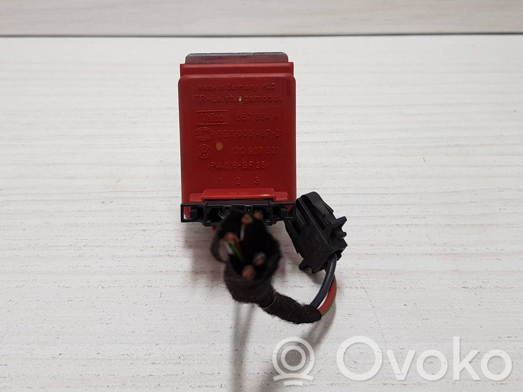 Audi A3 S3 8L Rezystor / Opornik dmuchawy nawiewu 