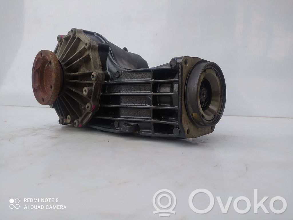 Audi A6 S6 C6 4F Galinis reduktorius 