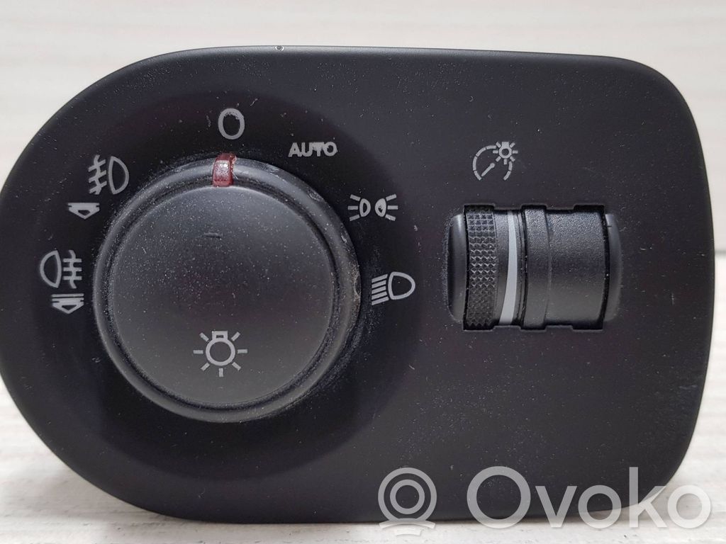 Seat Leon (1P) Light switch 
