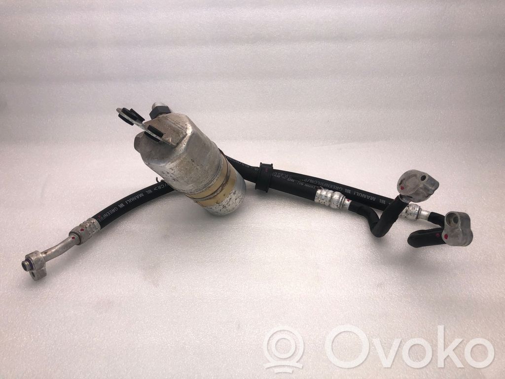 Audi A4 S4 B5 8D Tubo flessibile aria condizionata (A/C) 