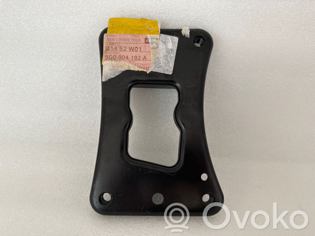 Volkswagen Golf VII Componente de la parte frontal 