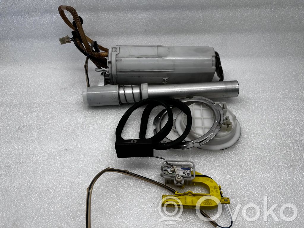 Audi A8 S8 D3 4E Bomba interna de combustible 