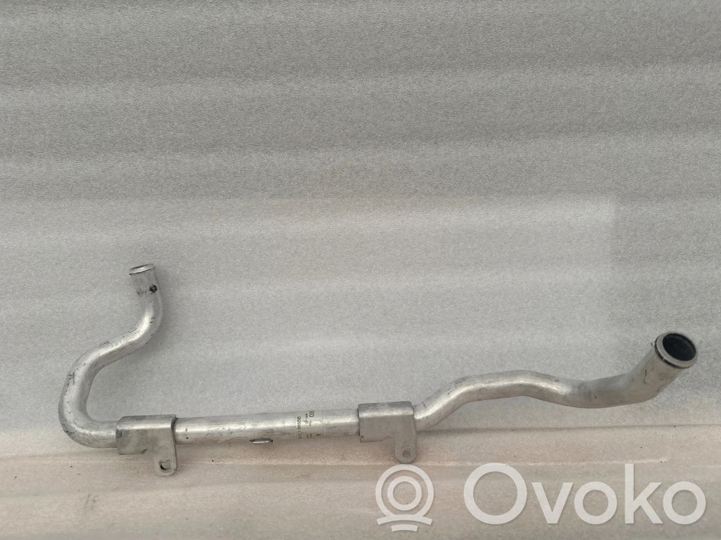 Audi A8 S8 D3 4E Engine coolant pipe/hose 