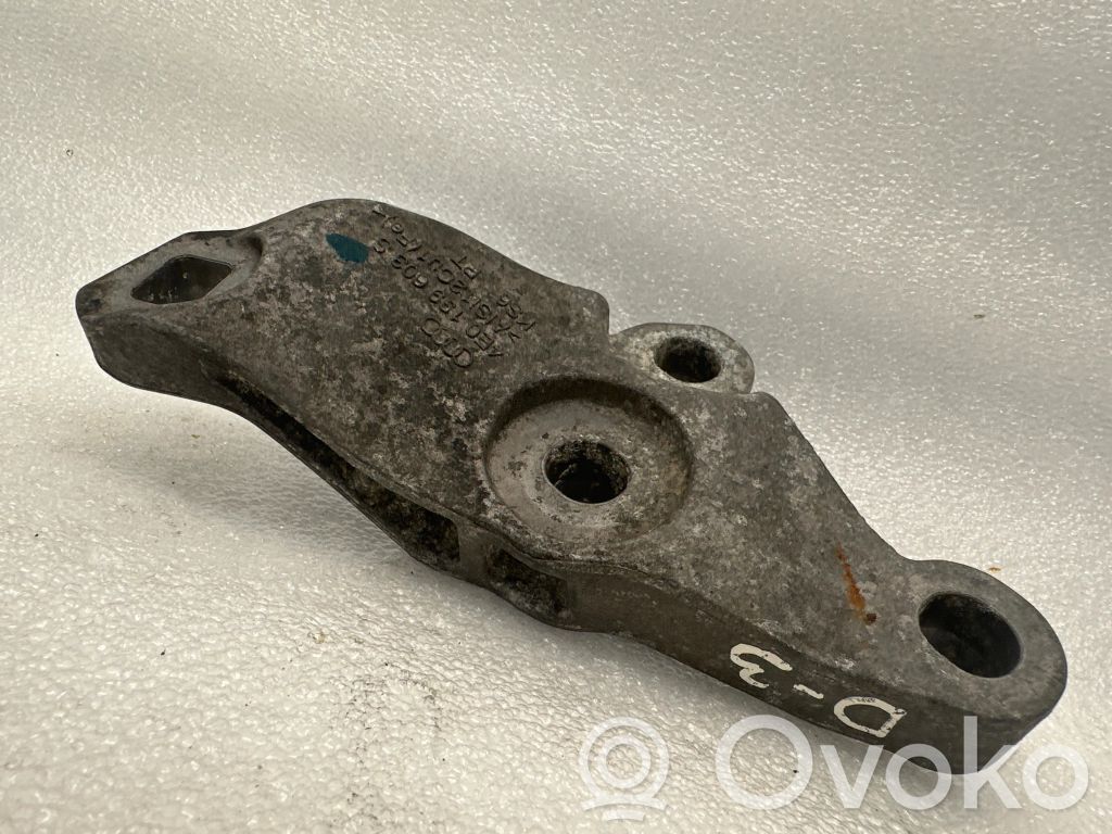 Audi A8 S8 D3 4E Engine mounting bracket 